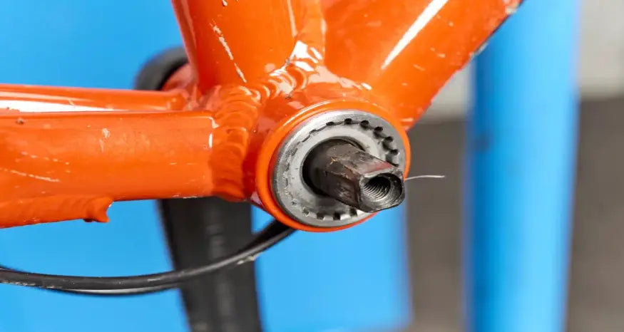 Bottom Bracket Replacement Guide: Types, Lifespan, and Key Signs of Wear
