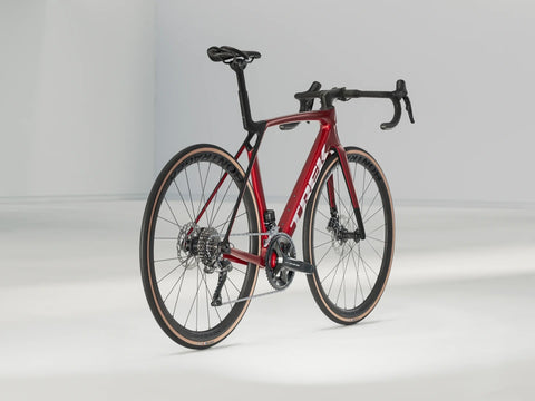 Madone SL 6 Gen 8 aero road bike the lightest Madone ever