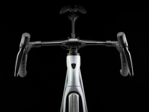 Madone SL 7 Gen 7 Premium Carbon Frame with Shimano Ultegra Di2 Performance