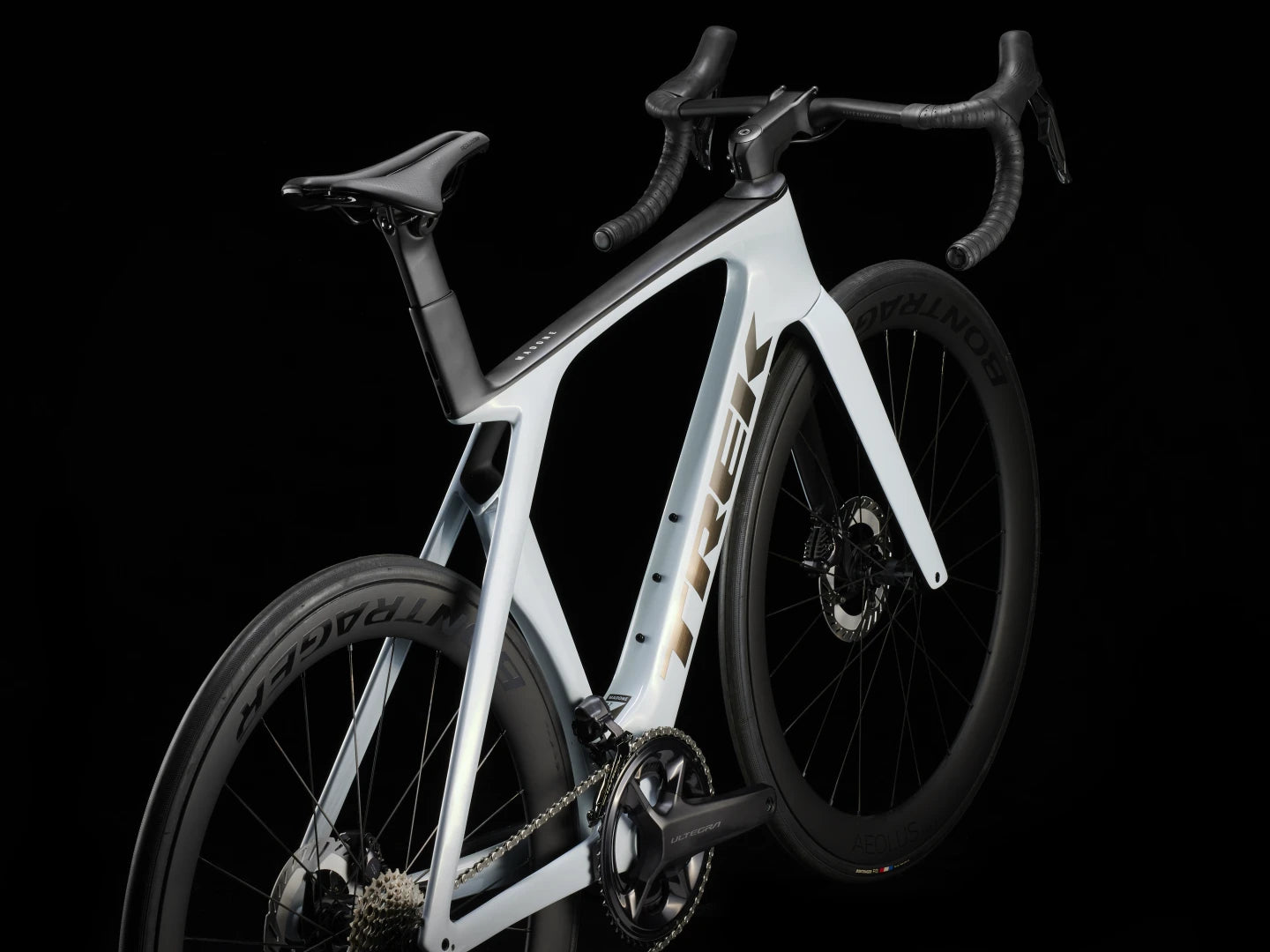 Madone SL 7 Gen 7 Premium Carbon Frame with Shimano Ultegra Di2 Performance