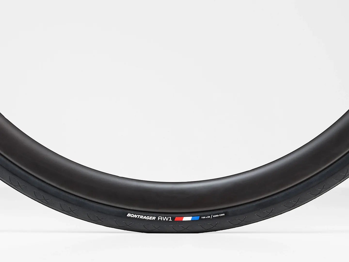 Bike Tyre Bontrager AW1 Hard-Case Road - Exceptional Performance