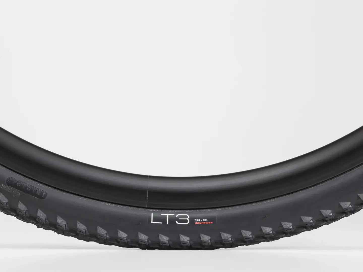 Bontrager LT3 Hybrid Bike Tyre - Smooth Ride on Various Terrains