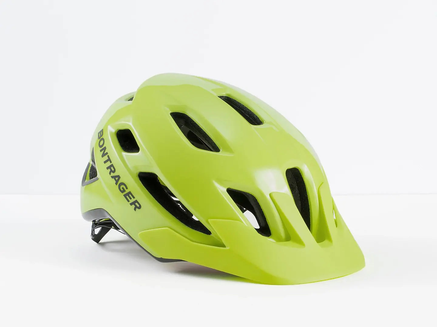 Bontrager Quantum Mips Bike Helmet is suitable for all riding purposes.