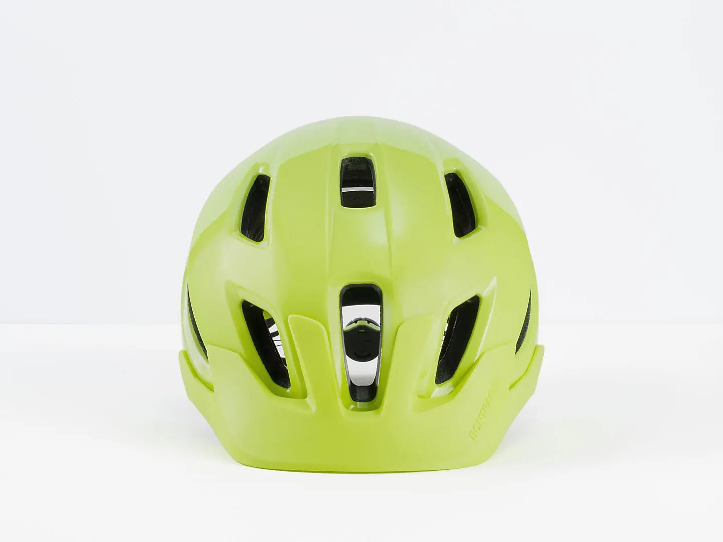 Bontrager Quantum Mips Bike Helmet is suitable for all riding purposes.