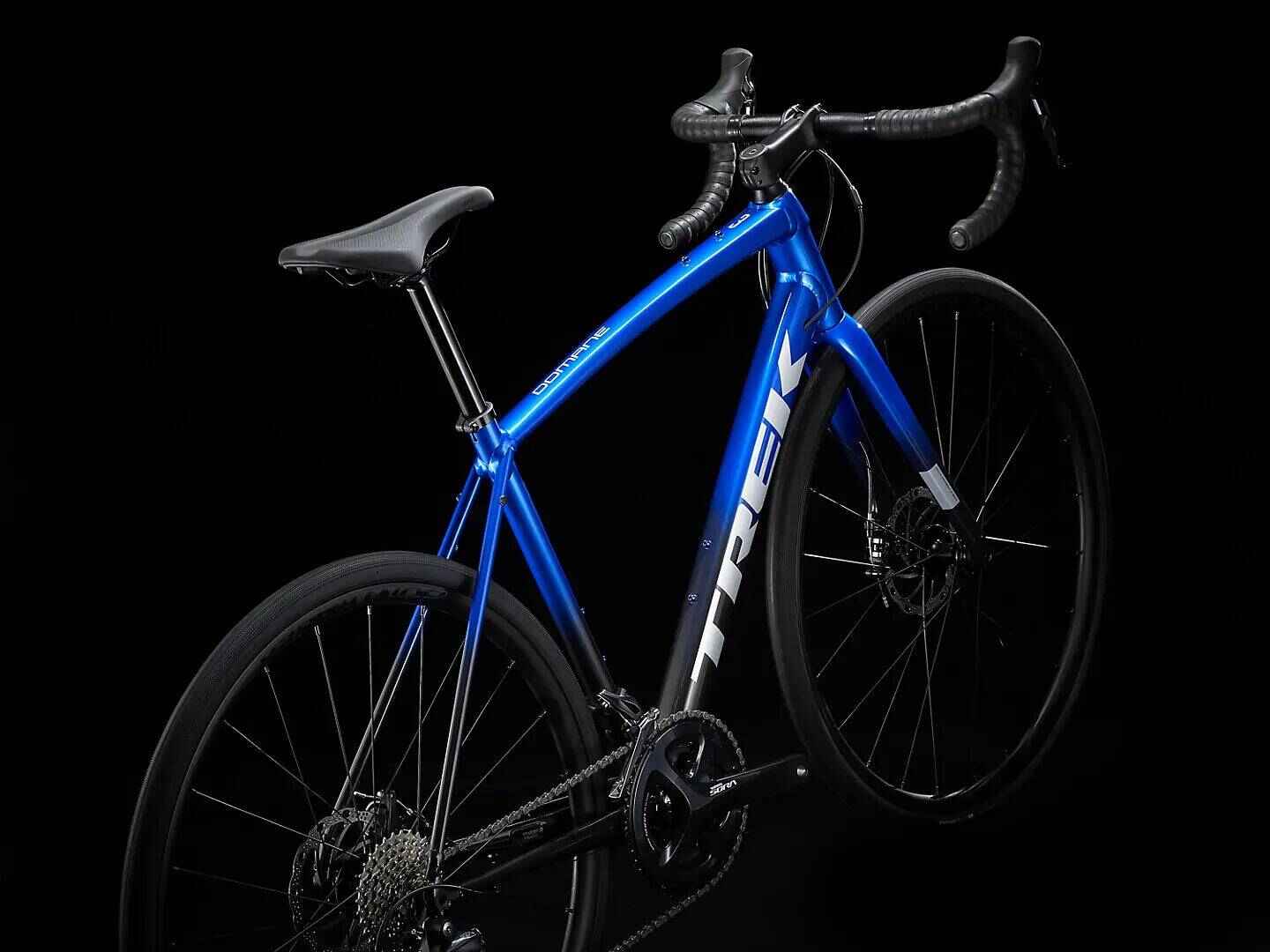 Domane AL 3 Disc 2023 For exciting Road riding experience