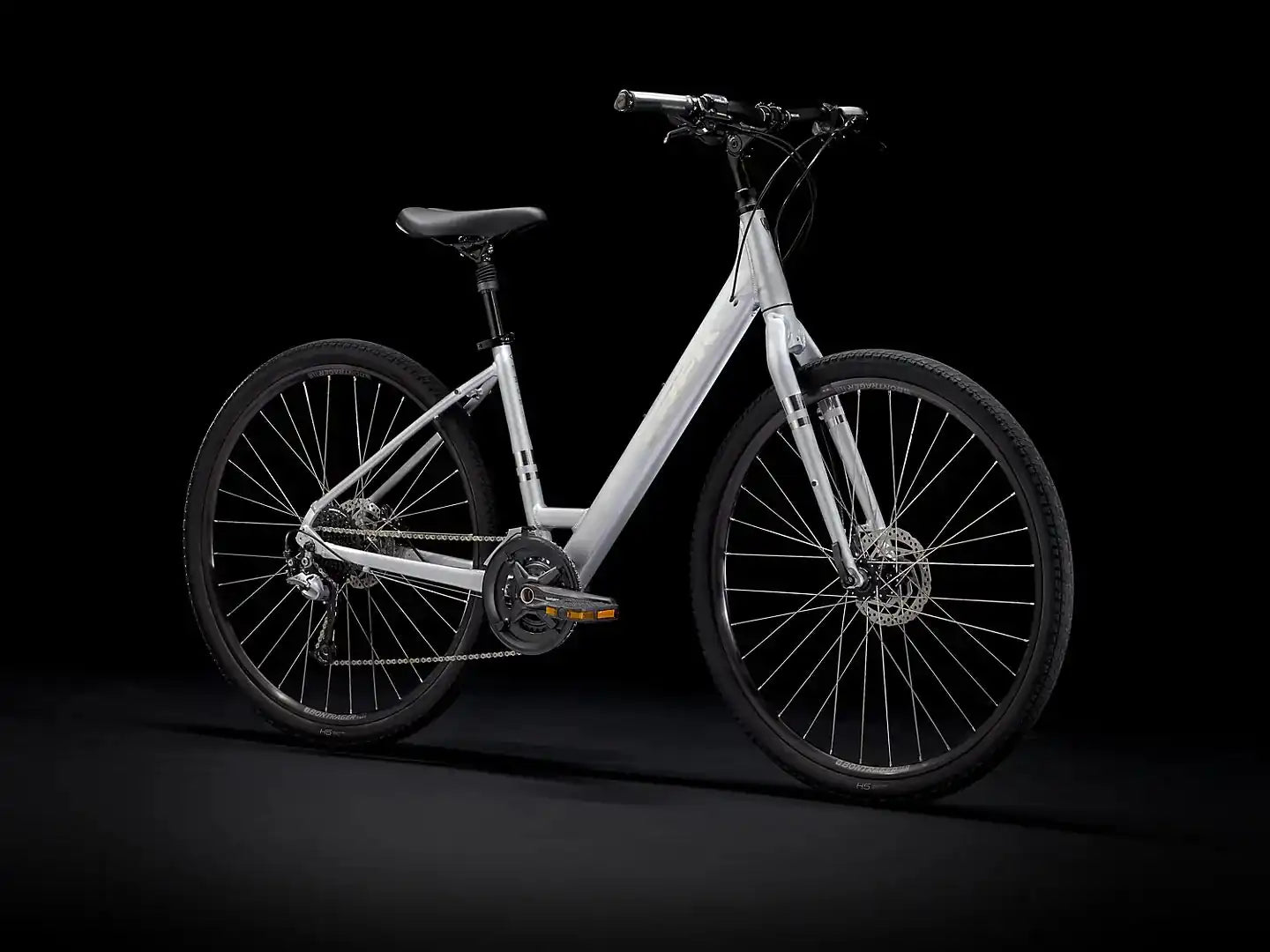 Trek Verve 3 Disc Lowstep City Bike from Wheels Bike Store